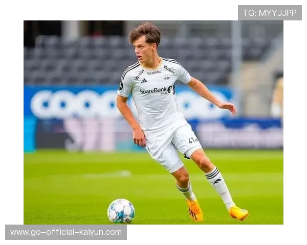 足球U18天才轰动欧洲球探圈，未来之星耀眼崛起